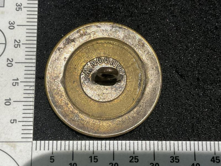 Hog & knights armoured arm Hunt/Livery button – Gradia Militaria