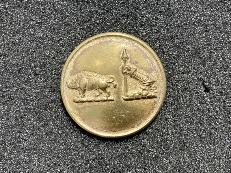 Gradia Militaria -  Hogs Head & Knights arm, Hunt / Livery button