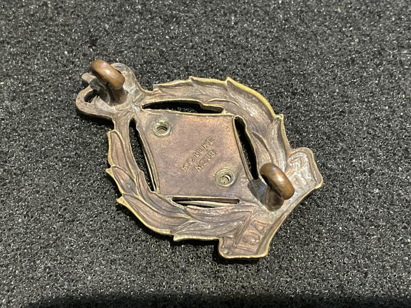 Australian W.R.A.A.C Cap/collar badge circa 1953-60
