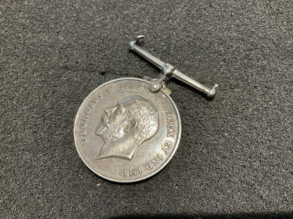 War medal ; 54730 SPR A.OUTRED R.E (Damaged)