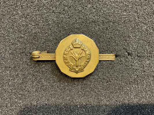 Gradia Militaria -  WW2 Welsh Guards Threepence coin sweetheart