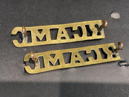 WW2 R.C.A.M.C brass shoulder titles