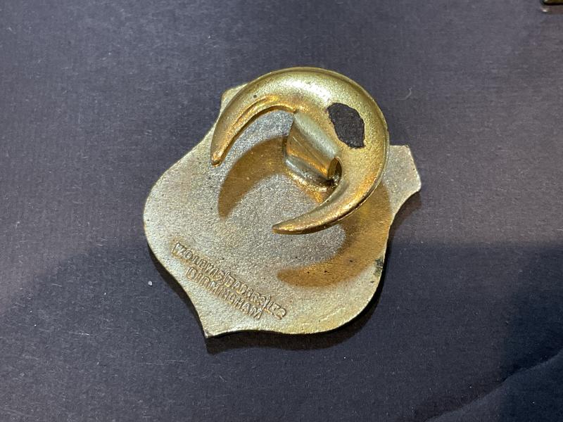 WW1 19th Division R.A O.C.A lapel badge