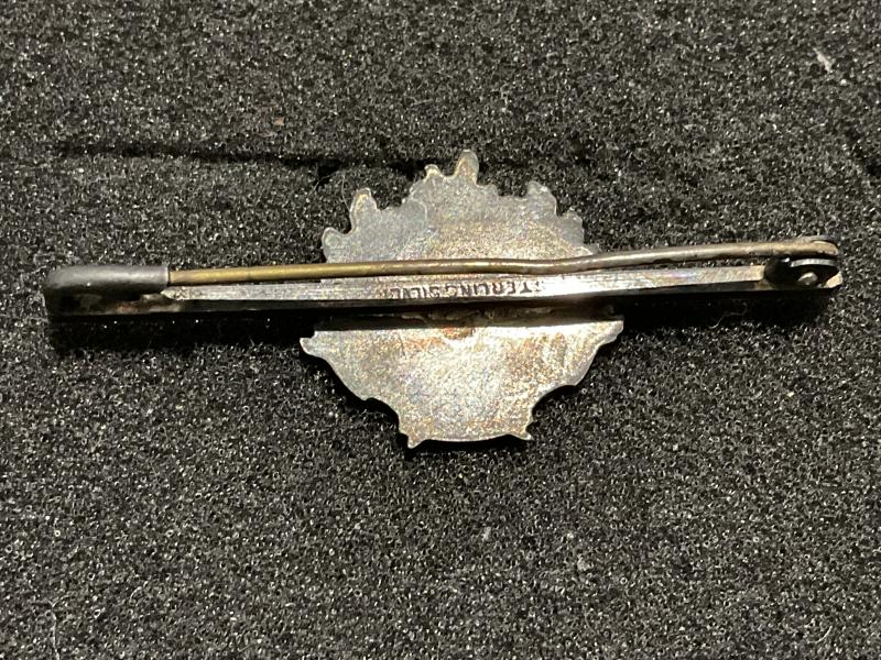 WW1/2 The Essex Regiment tie pin/sweetheart