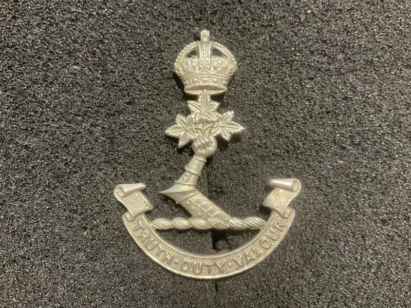 Gradia Militaria -  WW2 Canadian Royal Military College cap badge