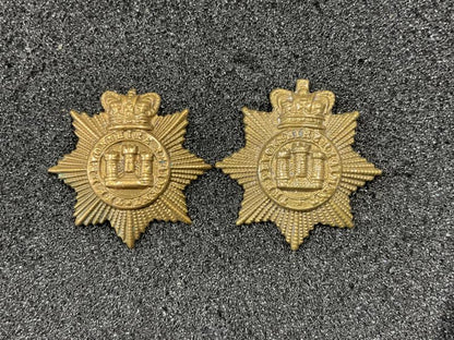 Gradia Militaria -  QVC The Devonshire Regiment brass collar badges