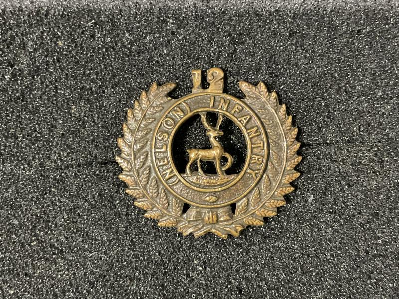 Gradia Militaria -  WW1 NZ 12th (Nelson) regiment collar badge