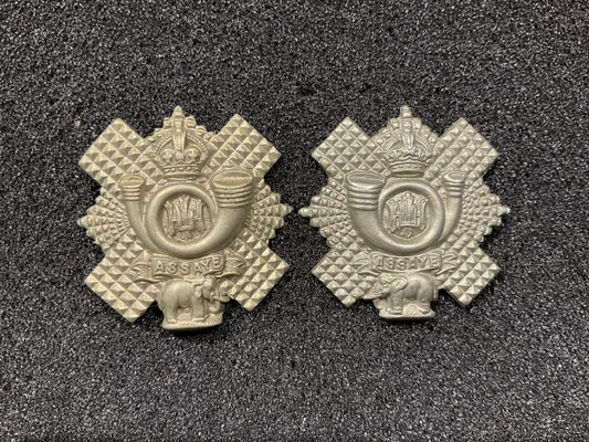 Gradia Militaria -  WW1/2 Highland Light Infantry collar badges