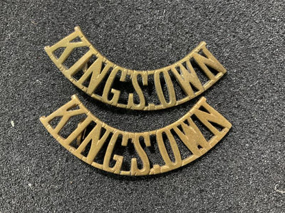 Gradia Militaria -  The Kings Own Royal Lancaster Regt (Kings Own) titles