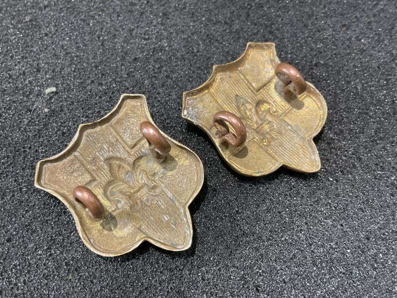 WW1 Loyal North Lancashire Regt O.Rs collars