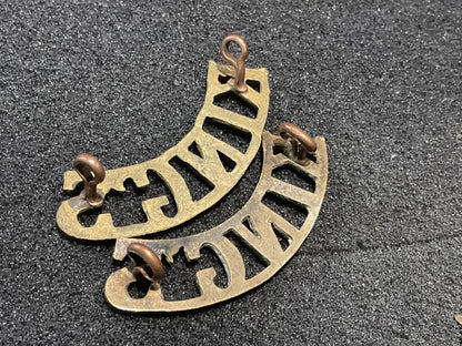 WW1 Kings Liverpool KINGS shoulder titles