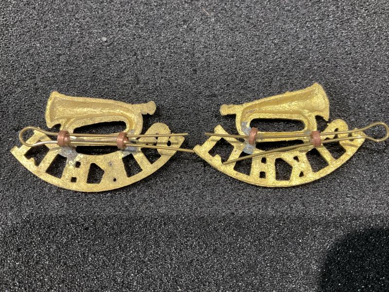 Sikh L.I (Light Infantry) buglers collar badges