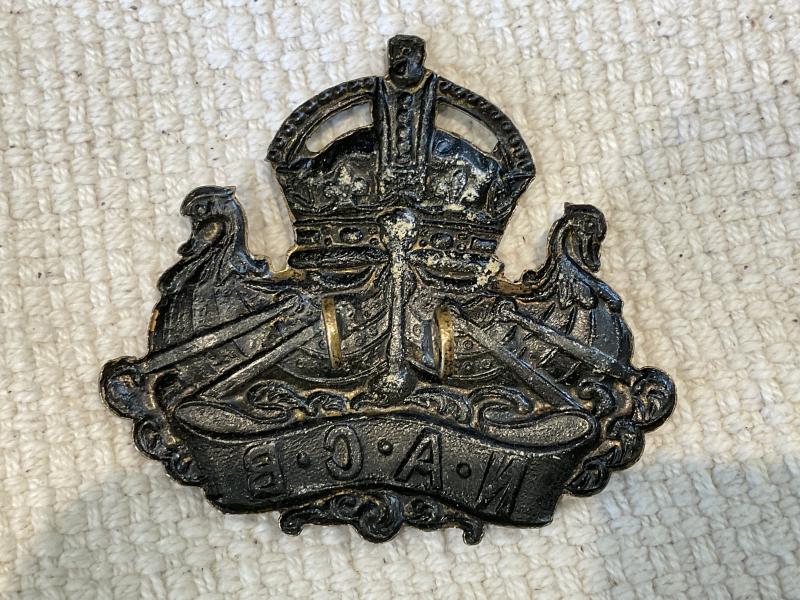 WW1 Navy & Army Canteens Board (N.A.C.B) cap badge