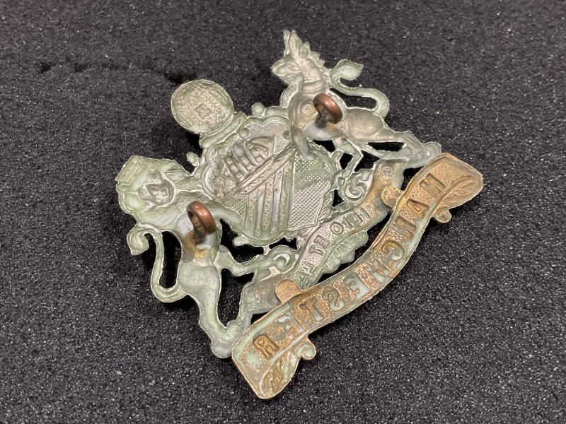 Victorian/Edwardian Manchester Regiment cap badge