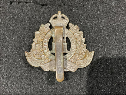 WW1 The Suffolk Regt Brass economy cap badge