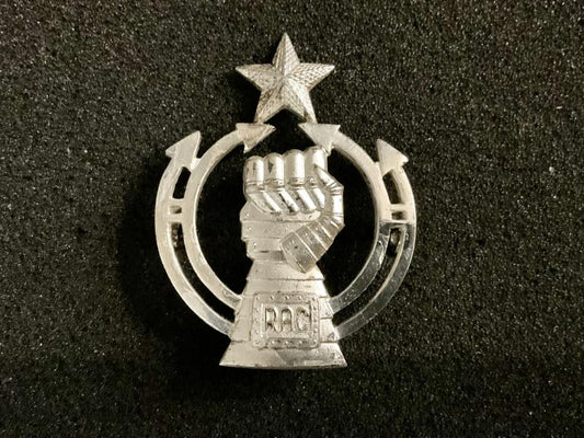 Gradia Militaria -  WW2 Indian Royal Armoured Corps officers cap badge