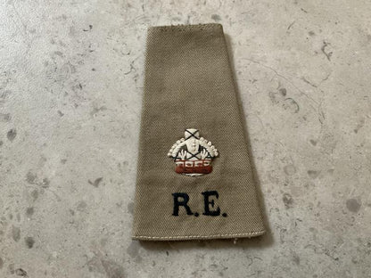Gradia Militaria -  WW2 Indian theatre R.E Majors shoulder slide
