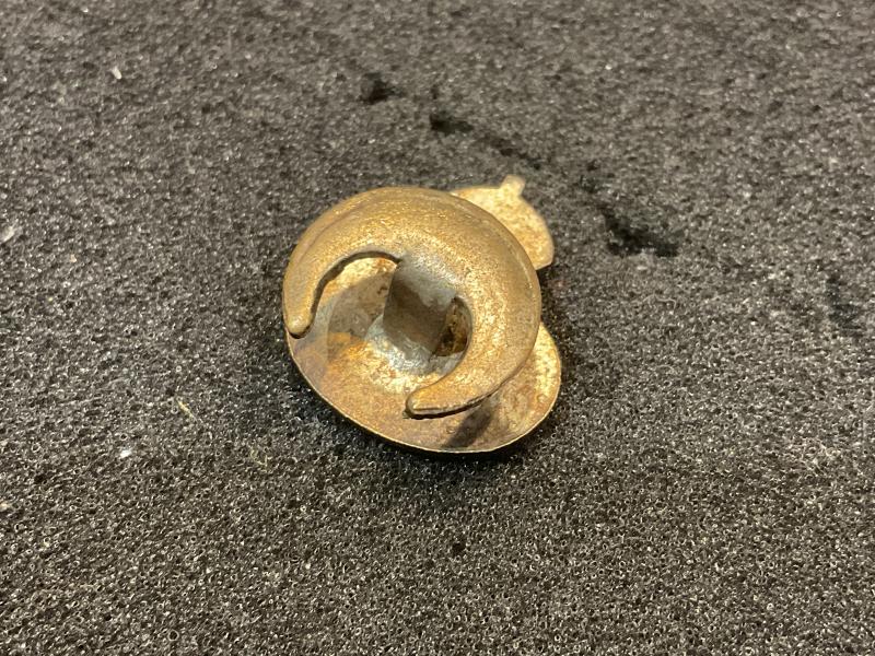 WW2 Civil Defence enamel lapel badge