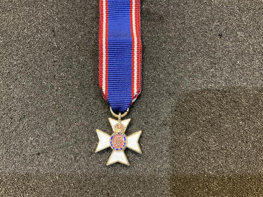 Gradia Militaria -  Royal Victorian Order miniature medal
