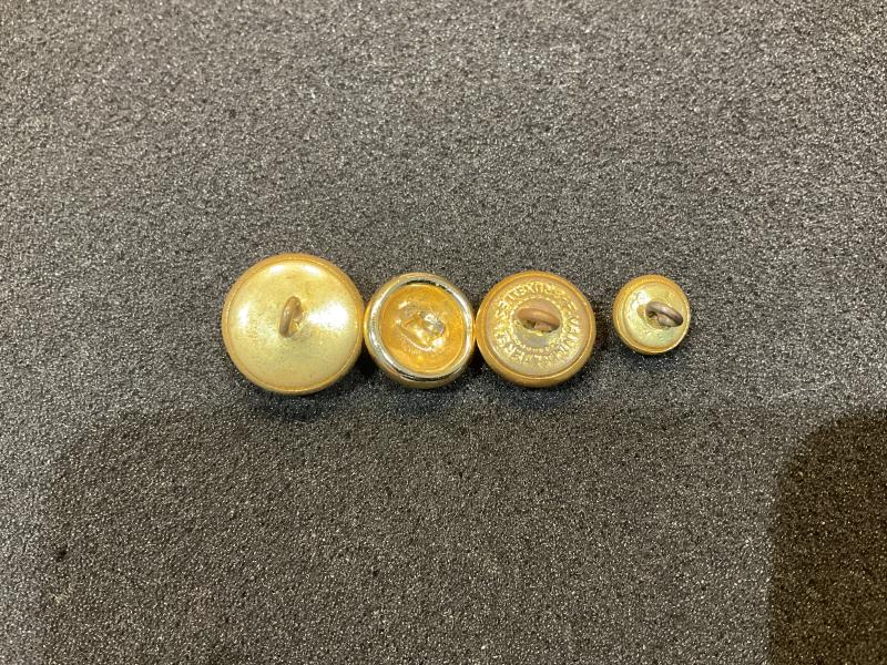 4 Various Belgium Army buttons