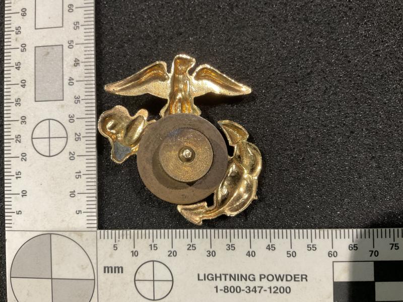 U.S.M.C cap badge
