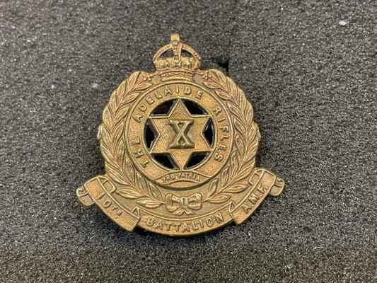 Gradia Militaria -  10th Battalion A.M.F , The Adelaide Rifles collar dog