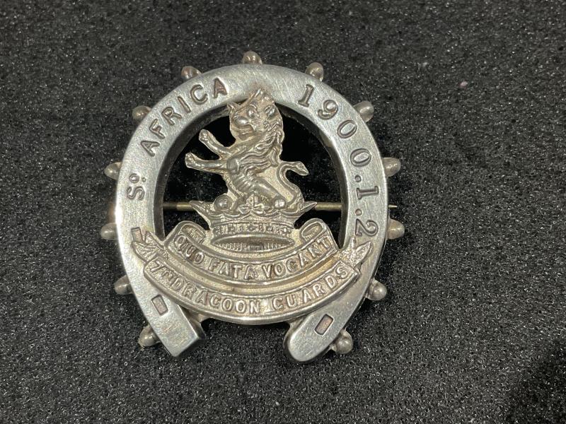 Gradia Militaria -  1904 Hallmarked 7th Dragoon Guards horse shoe brooch