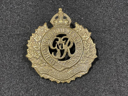 Gradia Militaria -  WW2 Royal Canadian Engineers cap badge by BIRKS