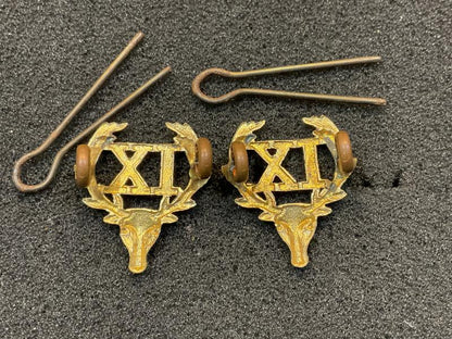 WW1 9th Wellington East Coast Rifles gilt collar badge