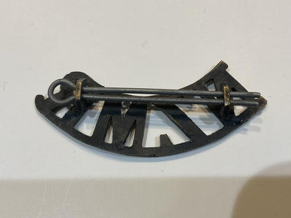 WW1 N.Z.M.R brass shoulder title