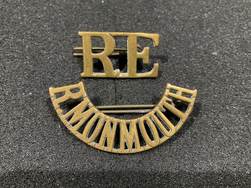 Gradia Militaria -  Royal Monmouth ,Militia Engineers brass shoulder title