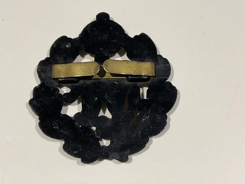 WW2 RAF Plastic economy issue O.Rs cap badge