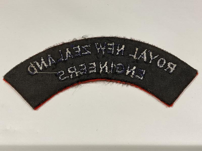 Royal New Zealand Engineers cloth shoulder title