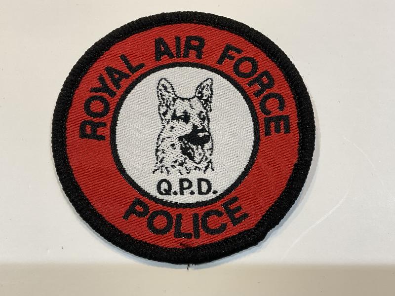 Gradia Militaria -  Royal Air Force Police, Qualified Police Dog patch