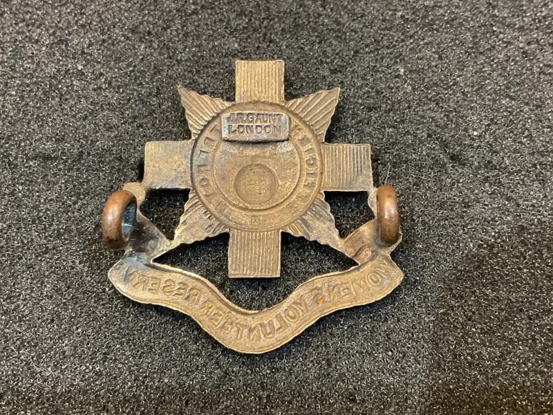WW1 Womens Volunteer Reserve cap badge by Gaunt