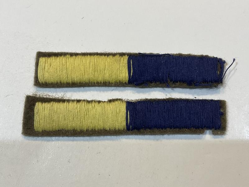 Gradia Militaria -  WW2 R.A.S.C Arm-of-service badges, matching pair