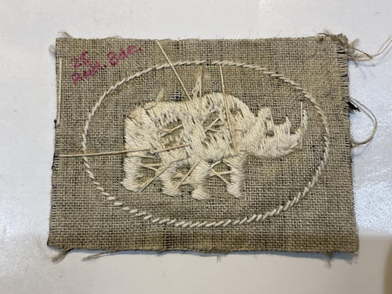 WW2 1st Armoured Division wool formation sign