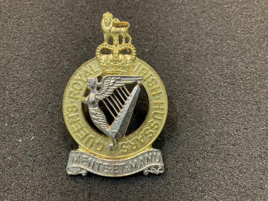 Gradia Militaria -  Queens Royal Irish Hussars pouch badge, circa 1958