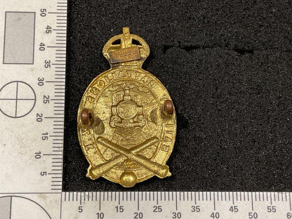 WW1 N.Z.E Railways Battalion cap badge by Gaunt.