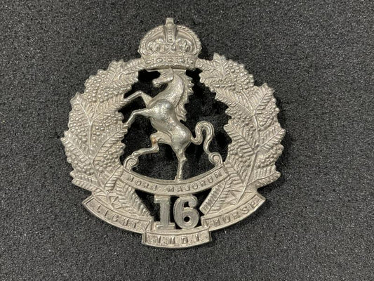Gradia Militaria -  Australian 16th Light Horse 1900-12 cap badge