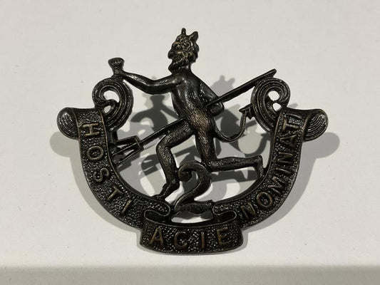 Gradia Militaria -  WW1 CEF 90th (Winnipeg Rifles) Black Devils cap badge
