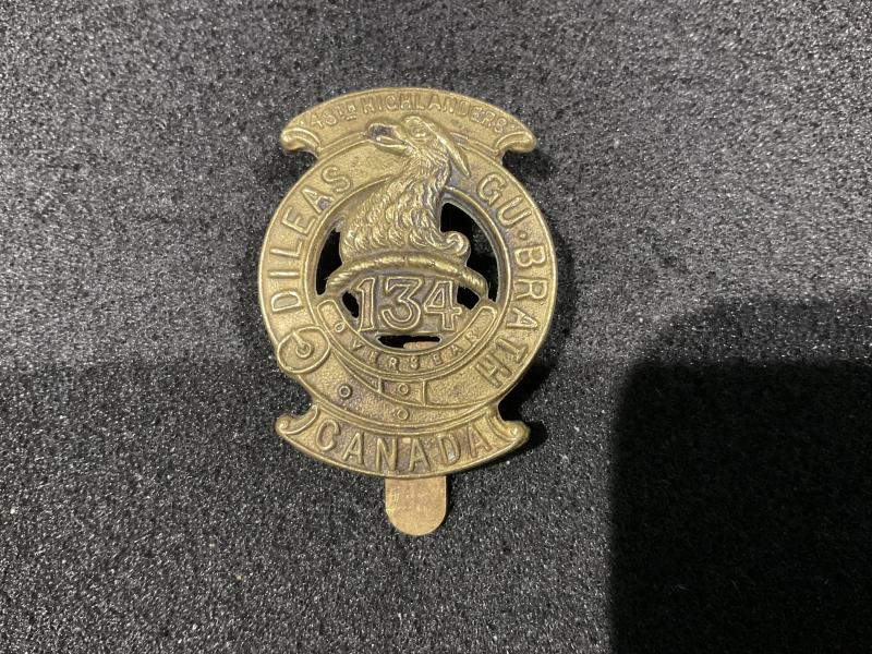 Gradia Militaria -  WW1 CEF 134th Infantry Battalion, small cap badge