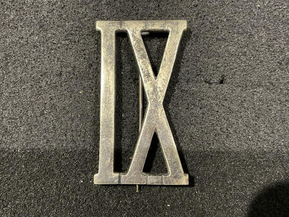 Gradia Militaria -  9th Jat Regiment mess waiters Pagri badge 1922-55