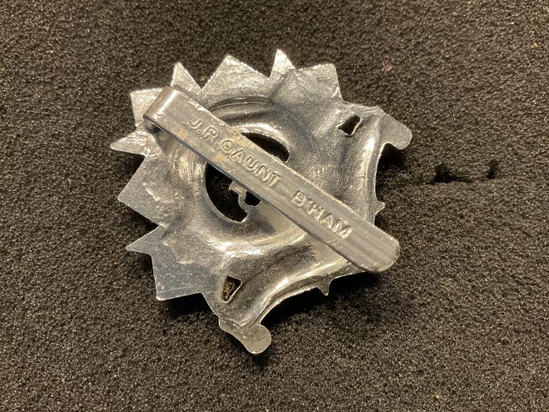 Anodised Bedfordshire Regiment cap badge