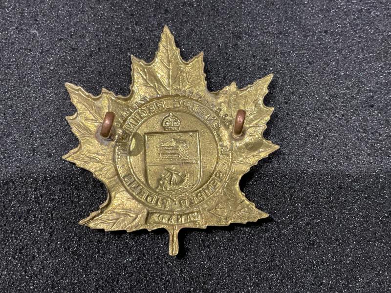 Canadian The Lunenburg Regiment cap badge