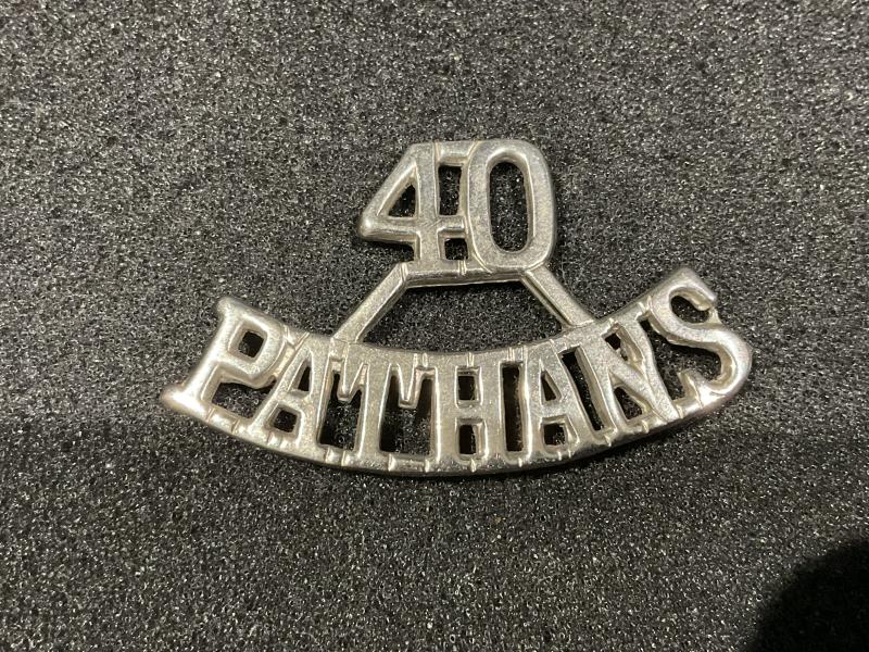 Gradia Militaria -  Indian 40th Pathans (1903-22) w/m shoulder title
