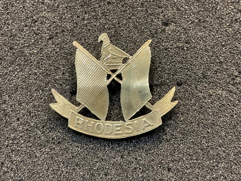 WW2 Southern Rhodesia No1 Signal Company ,named cap badge