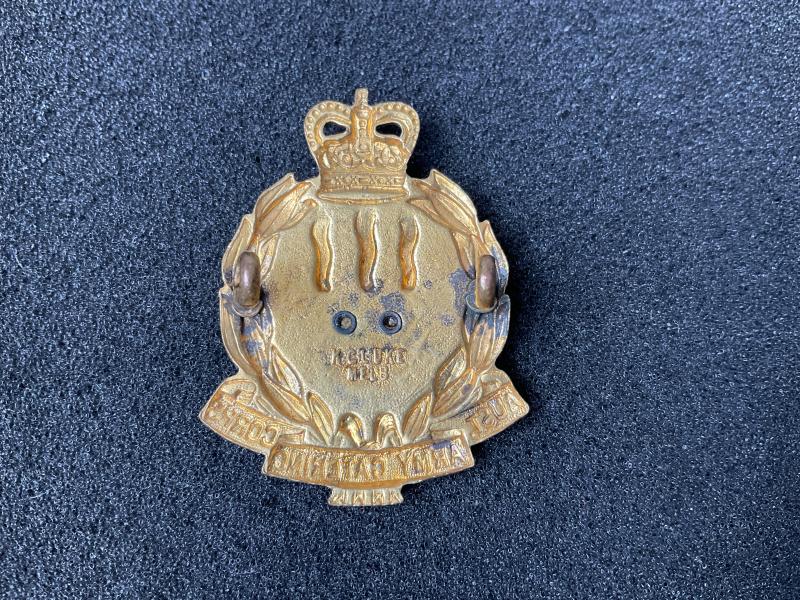 Q/C Australian Army Catering Corps cap badge