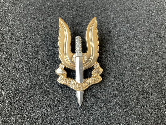 Gradia Militaria -  Australian SASR anodised cap badge