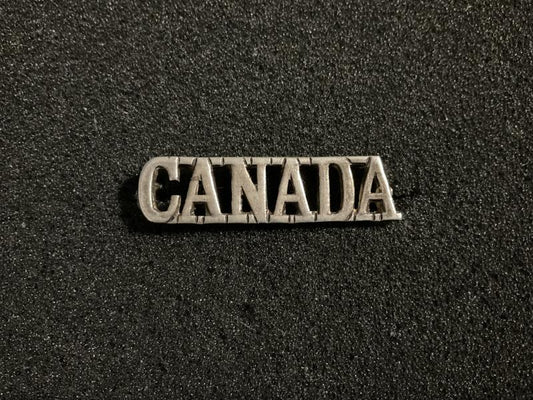 Gradia Militaria -  WW1/2 silver CANADA officers nationality title